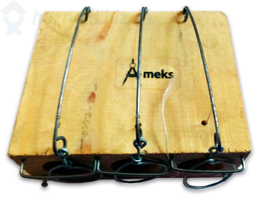 Мышеловка "Норка" на три отверстия, ловушка для мышей с тремя отверстиями деревянная механическая