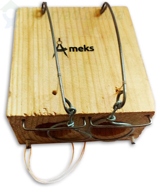 Мышеловка "Норка" на два отверстия, ловушка для мышей с двумя отверстиями деревянная механическая 